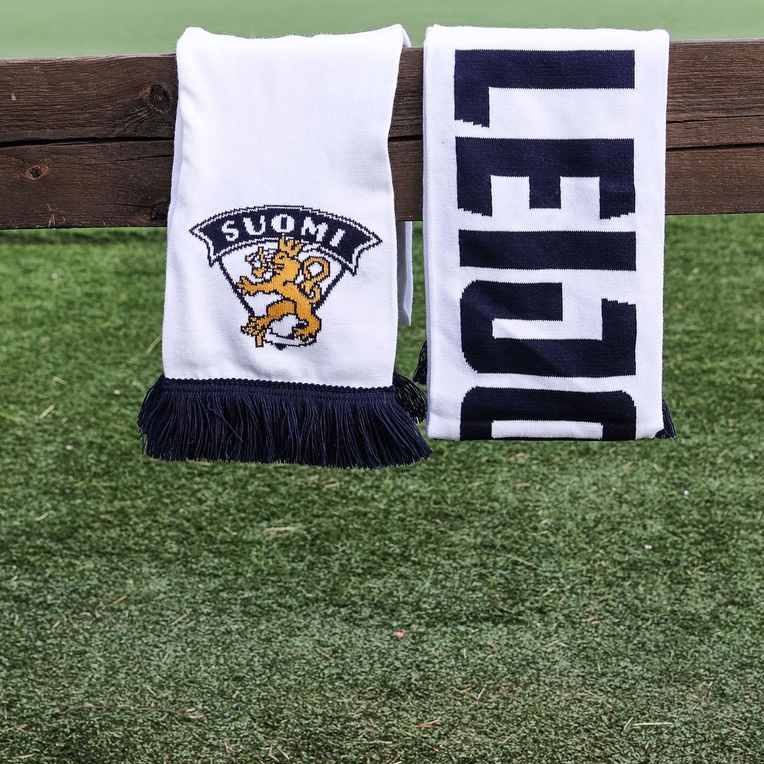 Leijonat scarf, white