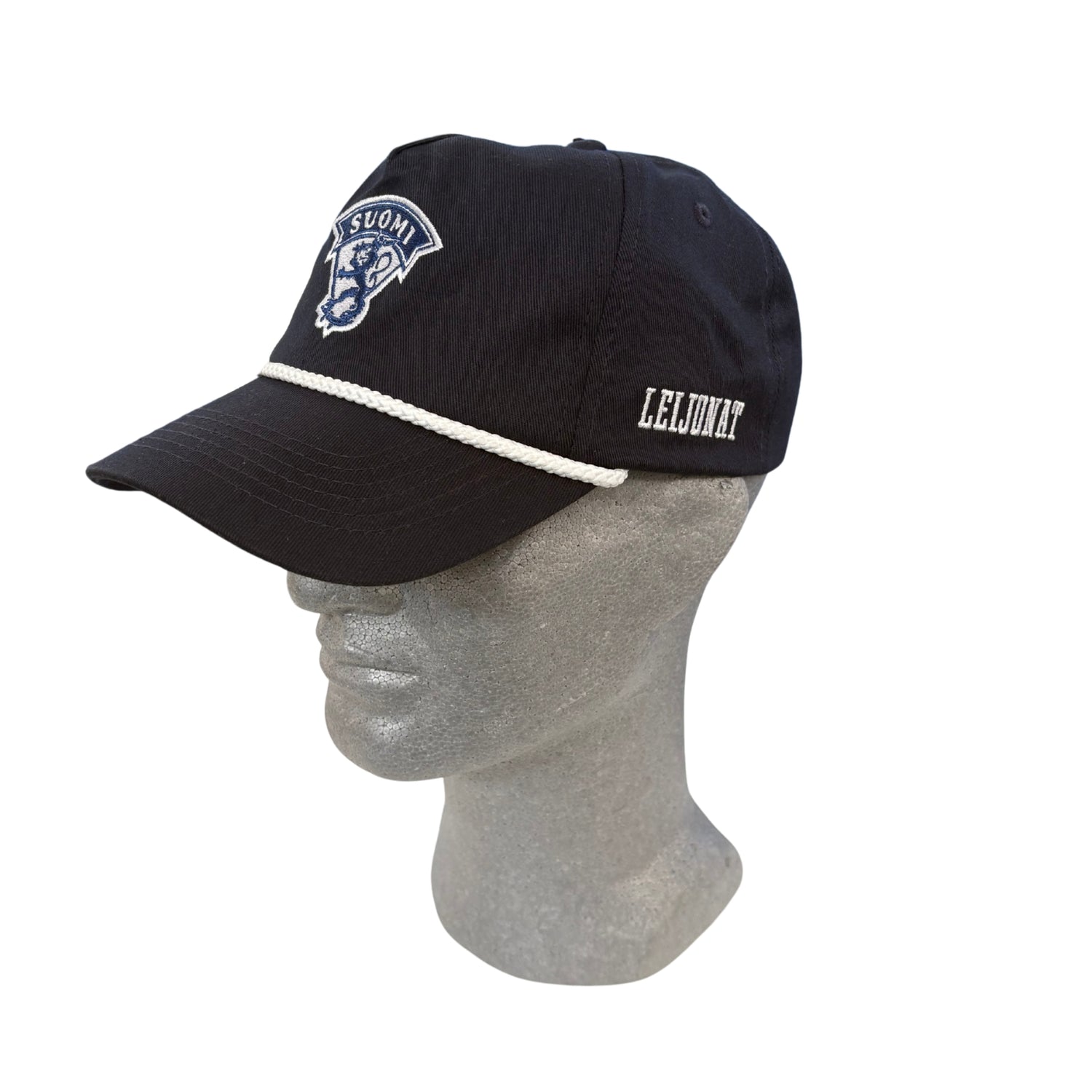 Leijonat narulippis sivusta nukella