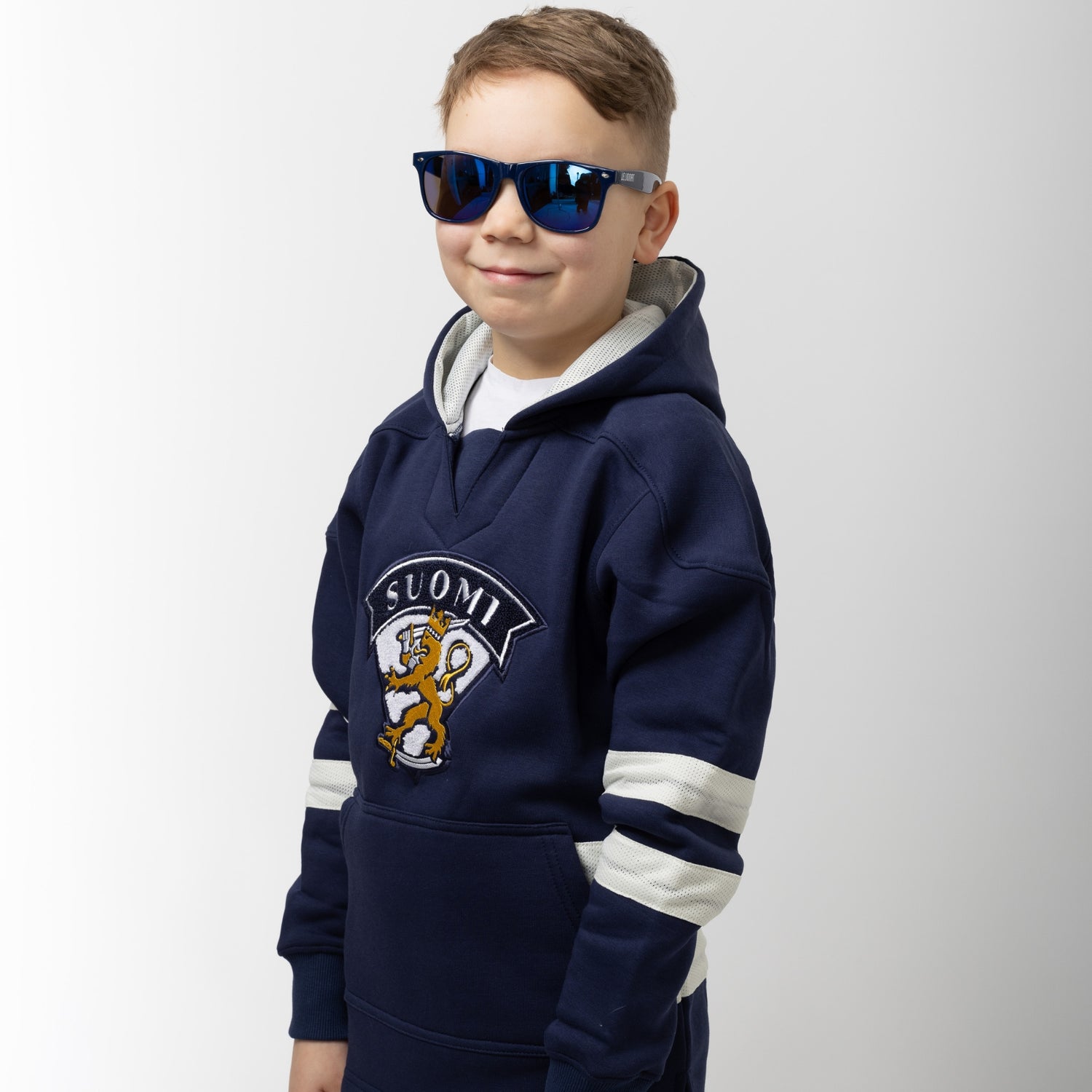 Leijonat lasten retro pelipaitahuppari