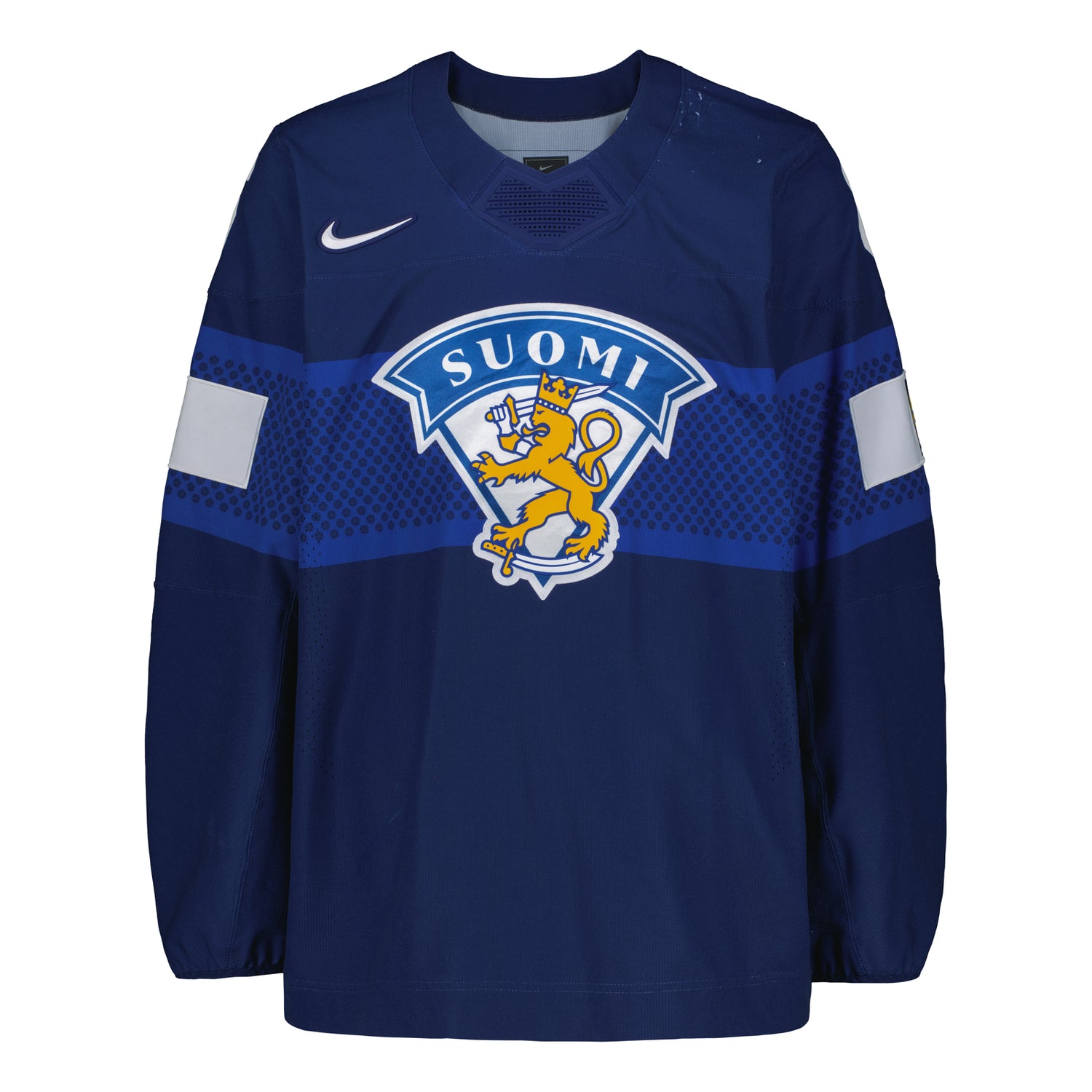 Juho Piiparinen #6, Home Jersey
