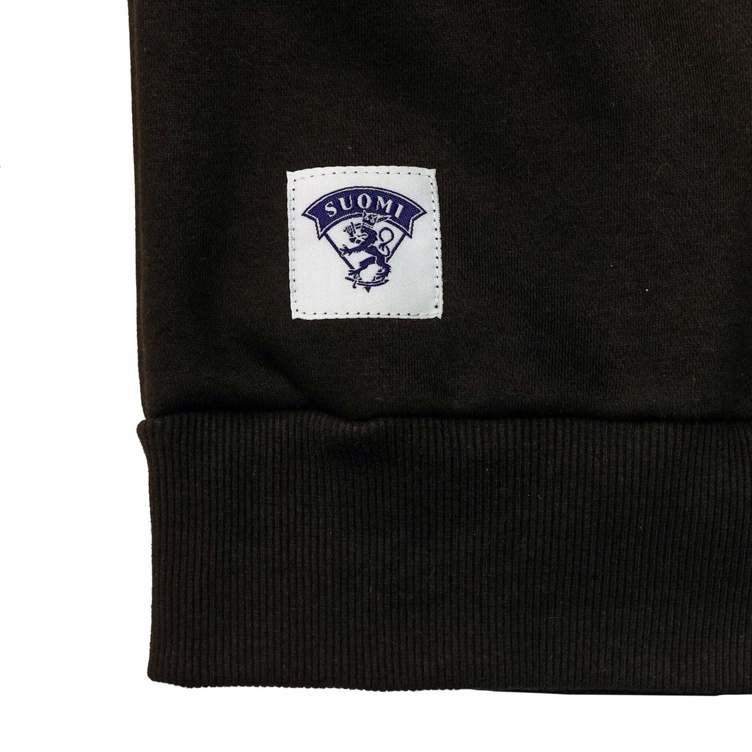 LEIJONAT KOHOKUVIO COLLEGEPAITA MUSTA