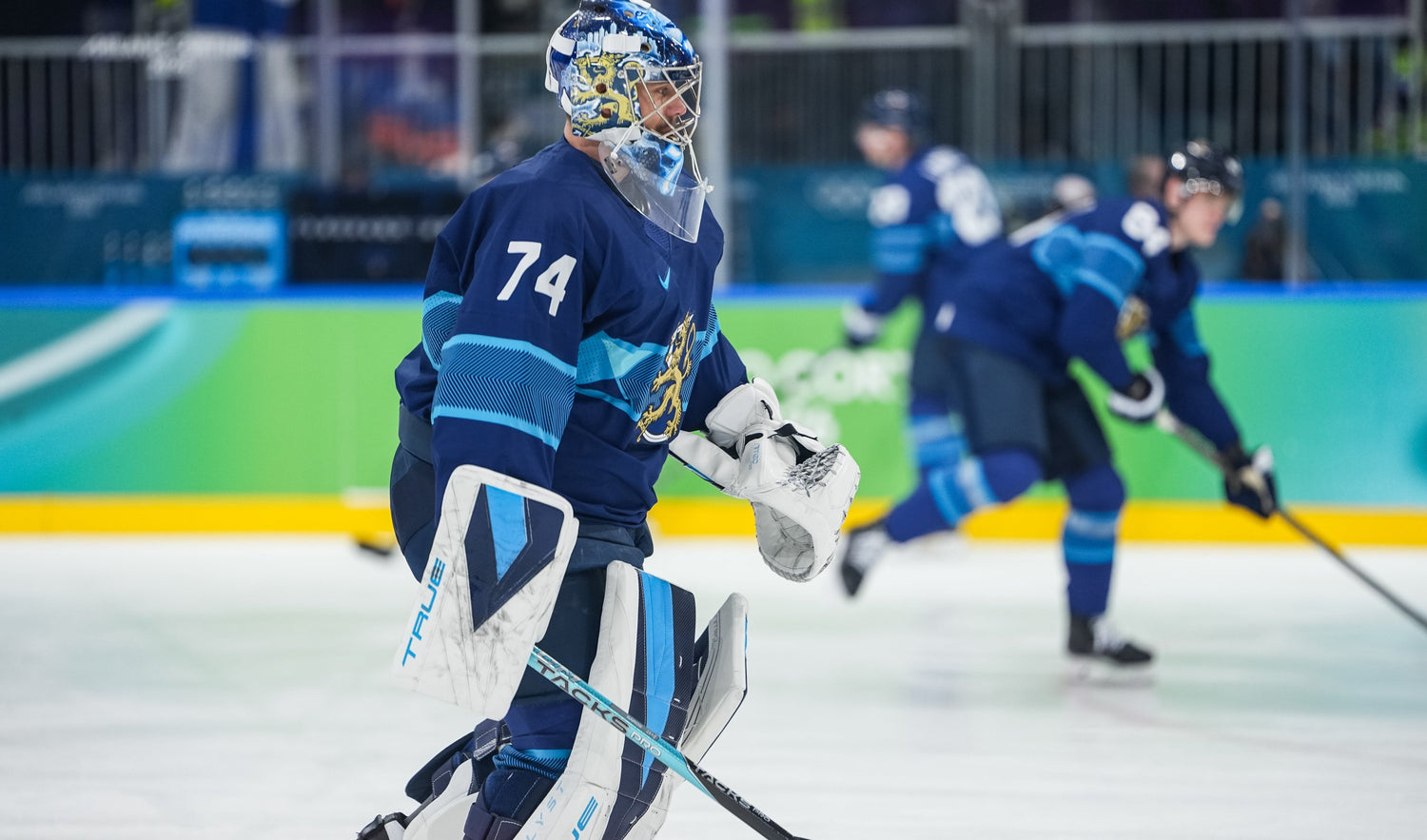 Juuse Saros Game Worn