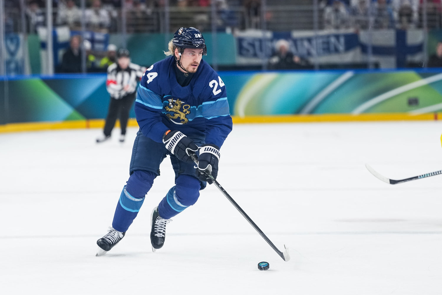 Roope Hintz Game Worn