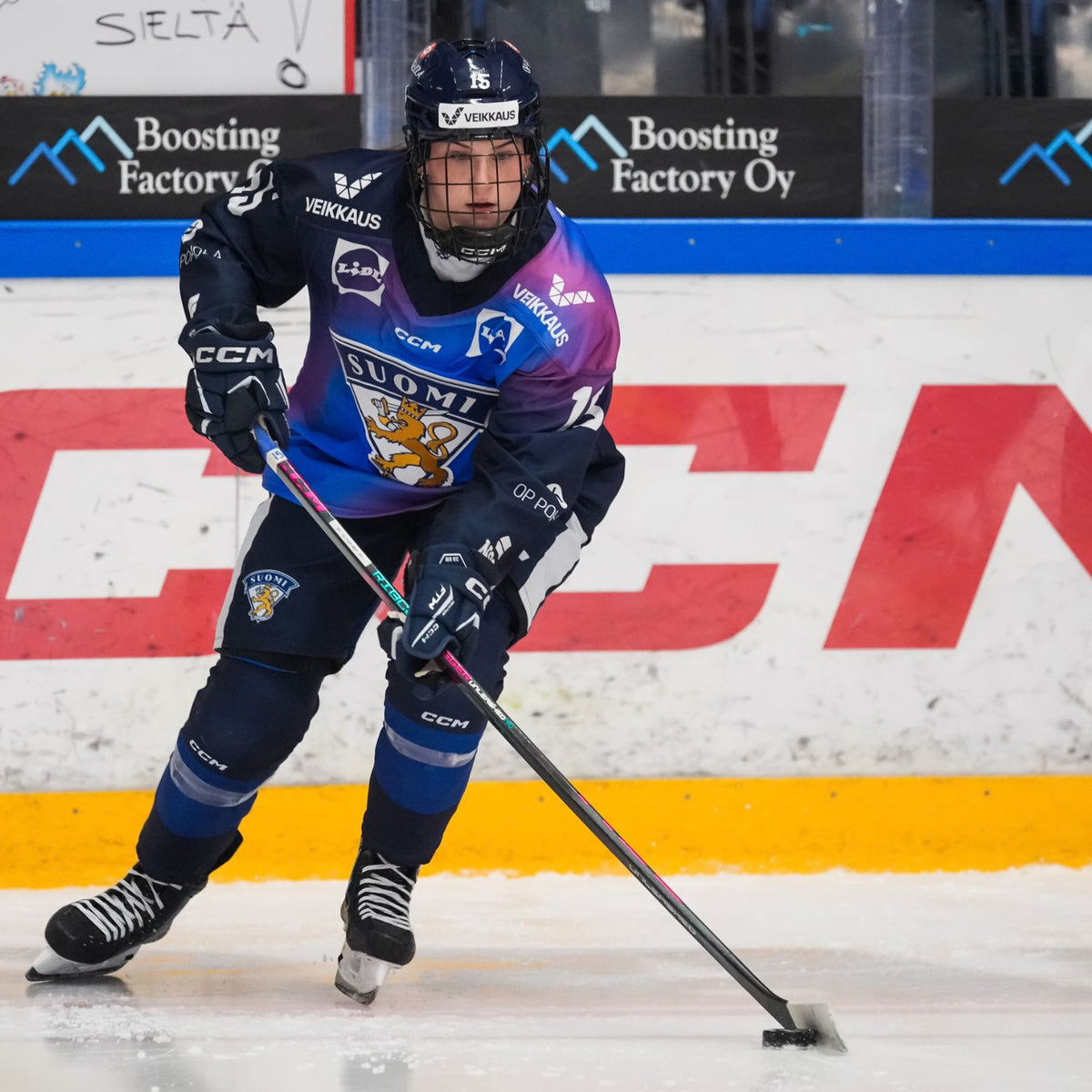 Naisten EHT Game Worn 3.pelipaita
